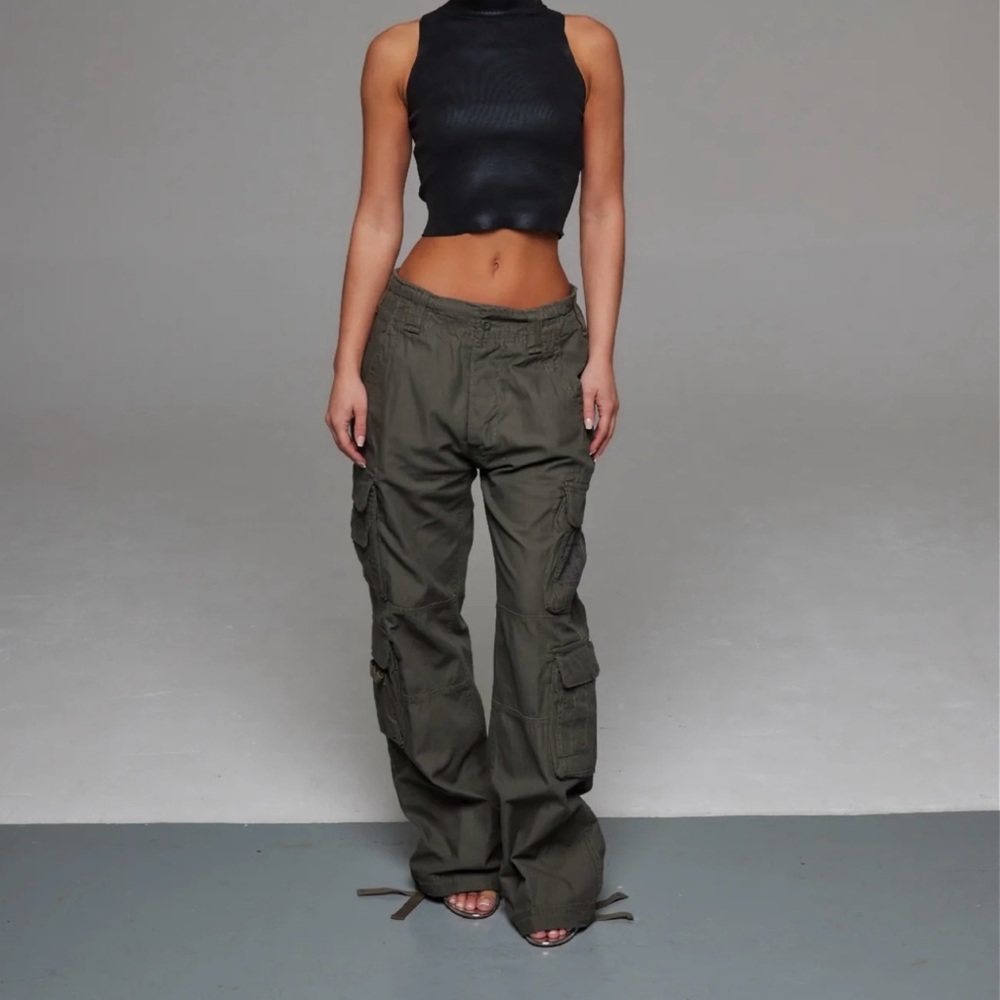NEW A Vintage Fit - KHAKI CARGOS